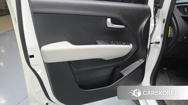 Kia The New Kia Ray id 4630345 из Кореи 17
