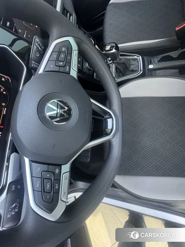 Volkswagen Exploring the shadow id 4278857 из Китая 17