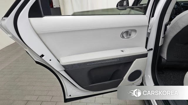 Hyundai Ionic 5 id 4495512 из Кореи 17