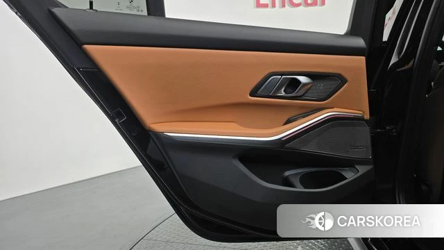 BMW 3 Series (G20) id 4739280 из Кореи 17
