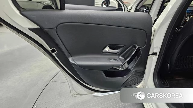 Mercedes-Benz A-Class W177 id 4384183 из Кореи 17