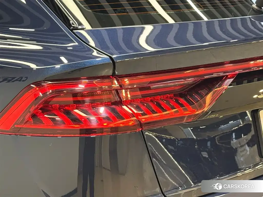 Audi Q8 id 4548187 из Китая 17