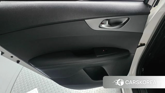 Kia Come New K3 id 4325966 из Кореи 17