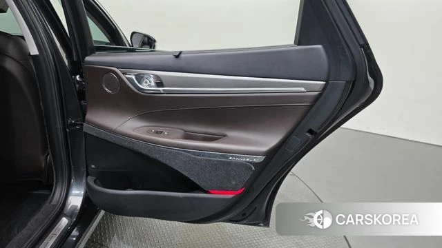 Hyundai The New Grandeur IG id 4362264 из Кореи 17