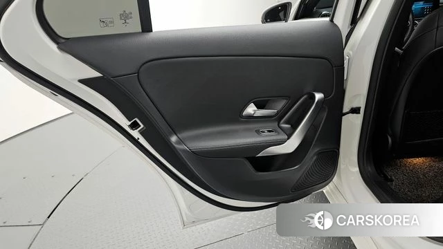 Mercedes-Benz A-Class W177 id 4338672 из Кореи 17