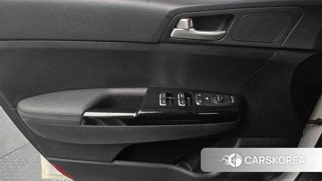 Kia Sportage The Bold id 4483119 из Кореи 17