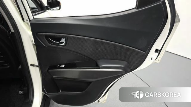 Ssangyong Tivoli Air id 4587524 из Кореи 17