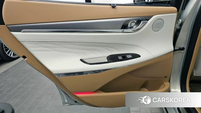 Hyundai The New Grandeur IG Hybrid id 4244934 из Кореи 17