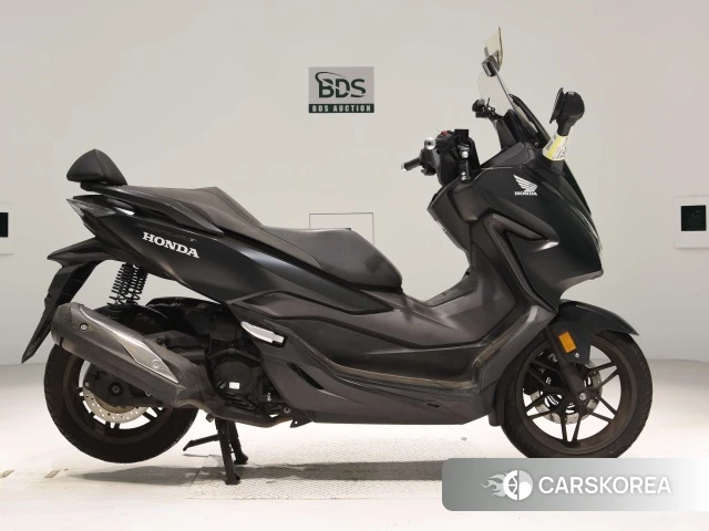 Проданный Honda FORZA 2018 из Японии, фото 2