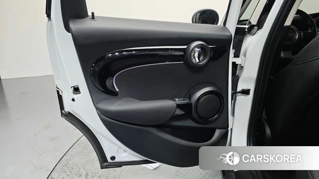 Mini Cooper id 4571621 из Кореи 17