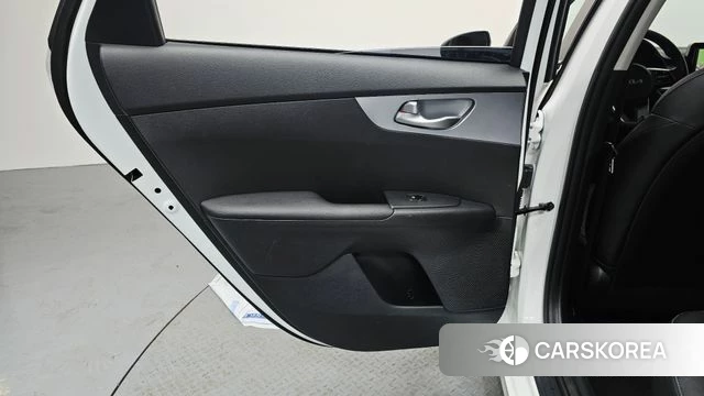 Kia The New K3 2nd generation id 4618554 из Кореи 17