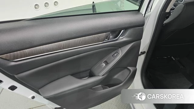 Honda Accord 10th Generation id 4415062 из Кореи 17