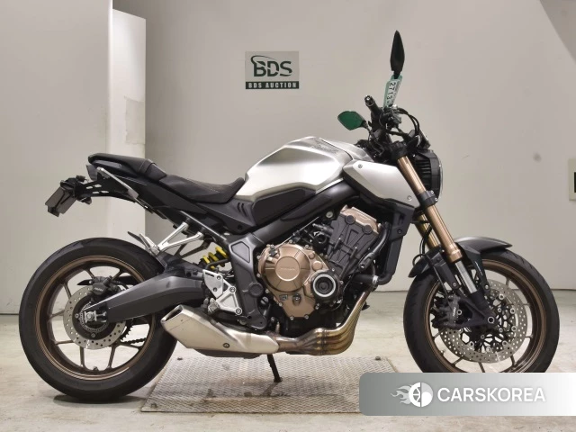 Проданный Honda CB650R 2020 из Японии