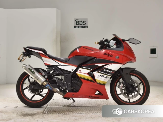 Проданный Kawasaki NINJA 250R id 4086915 из Японии