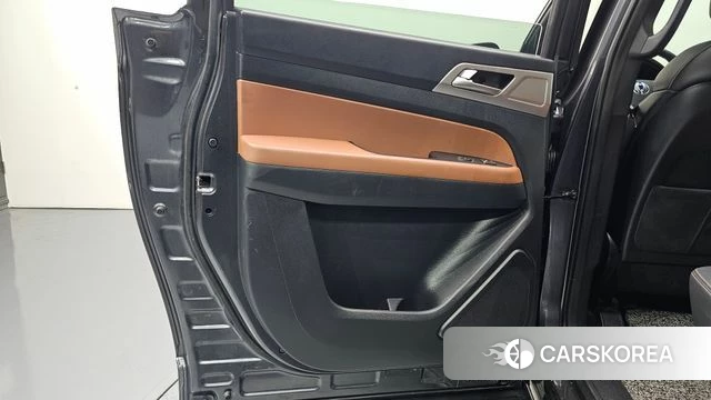 Ssangyong Rexton Sports id 4483096 из Кореи 17