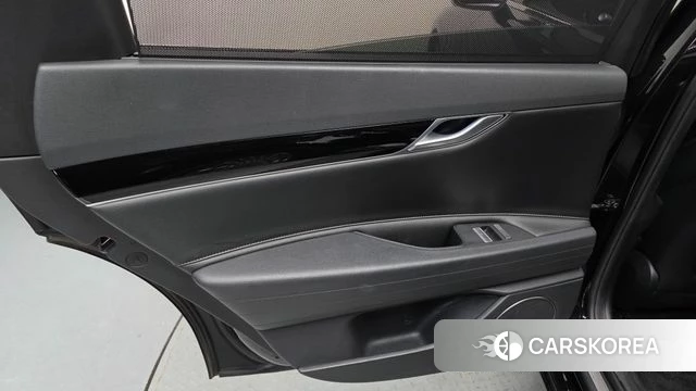 Genesis G80 (RG3) id 4294097 из Кореи 17