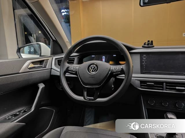 Volkswagen Polo id 4214513 из Китая 17