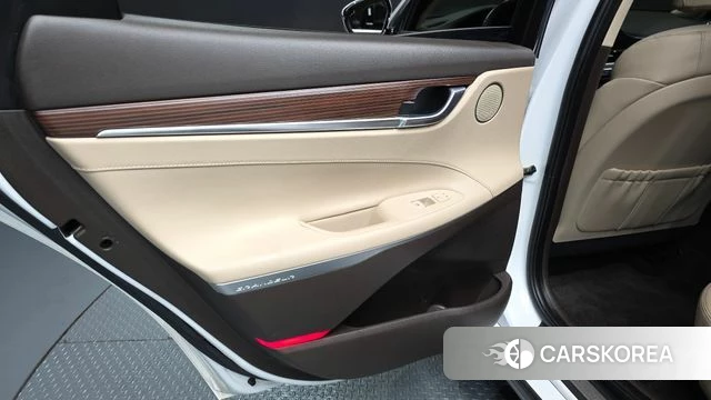 Hyundai Grandeur IG id 4363110 из Кореи 17