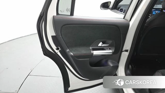 Mercedes-Benz GLA - Class H247 id 4200916 из Кореи 17