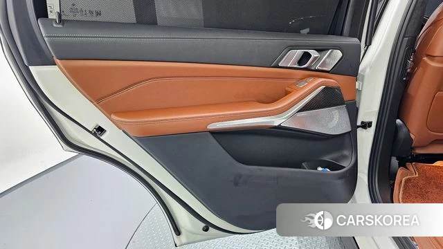 BMW X7 (G07) id 4185816 из Кореи 17