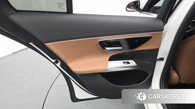 Mercedes-Benz E-Class W214 id 4468737 из Кореи 17