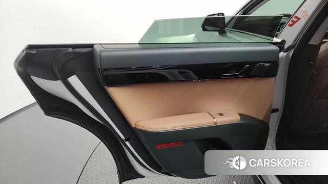 Hyundai Grandeur Hybrid (GN7) id 4623606 из Кореи 17