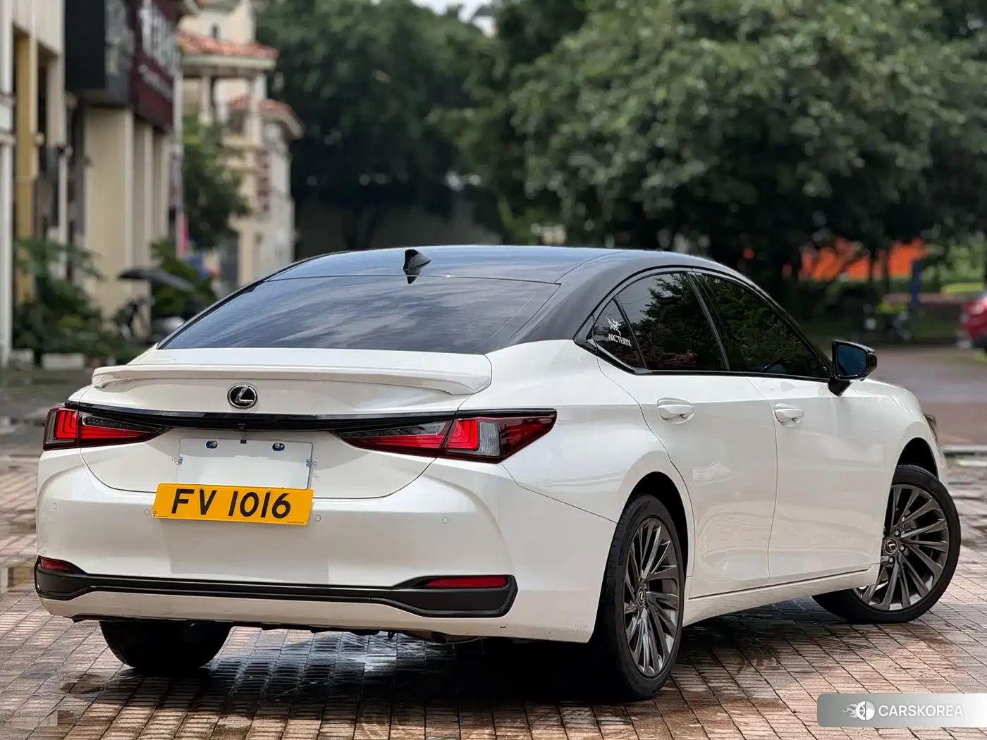 Lexus ES id 4559794 из Китая 17