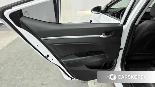 Hyundai The New Avante AD id 4411038 из Кореи 17