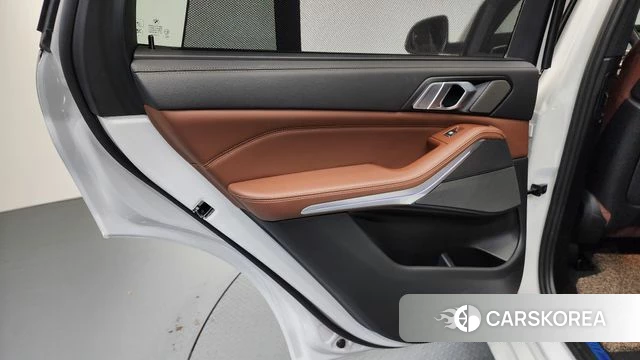 BMW X5 (G05) id 4194899 из Кореи 17