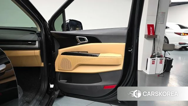 Kia Carnival 4th generation id 4231232 из Кореи 17