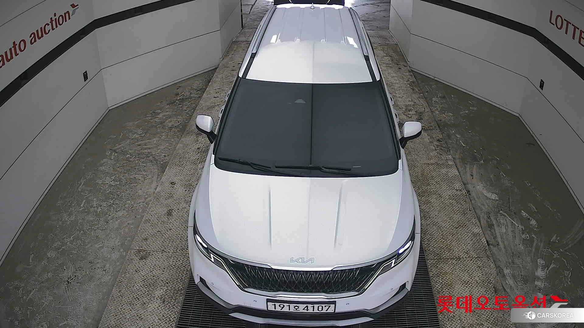 Kia Carnival id 3888419 из Кореи 17