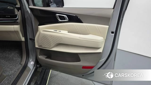 Kia The New Carnival 4th Generation id 4505794 из Кореи 17