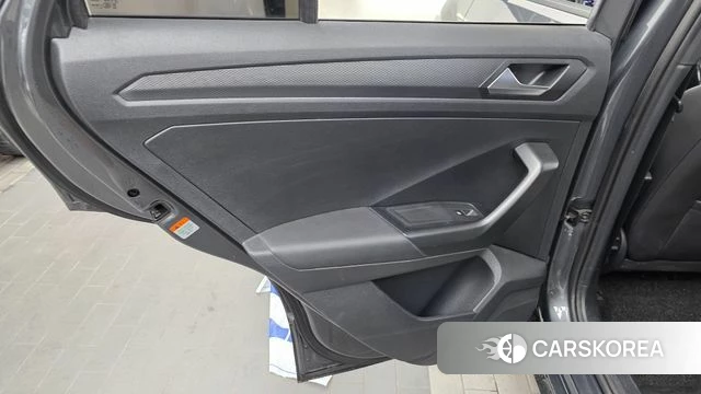 Volkswagen T-Roc id 4632244 из Кореи 17