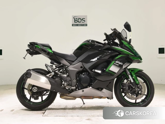 Проданный Kawasaki NINJA 1000 SX 2021 из Японии, фото 2