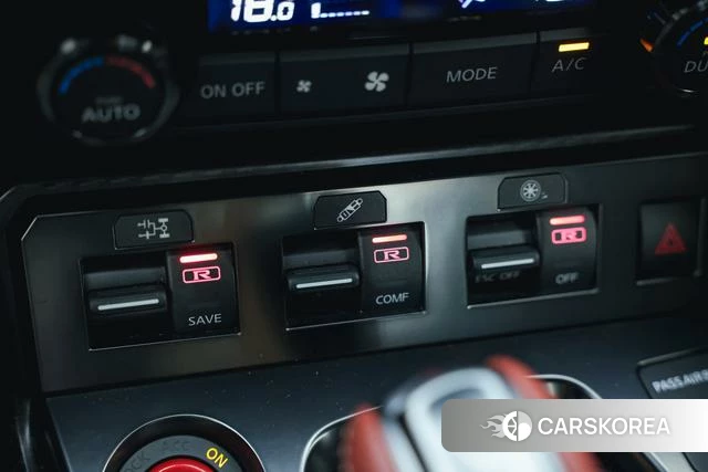 Nissan GT-R id 4333928 из Китая 17
