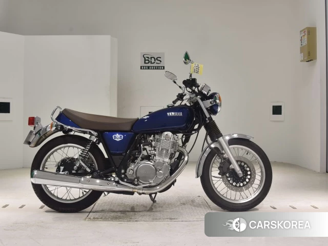 Проданный Yamaha SR400 2021 из Японии
