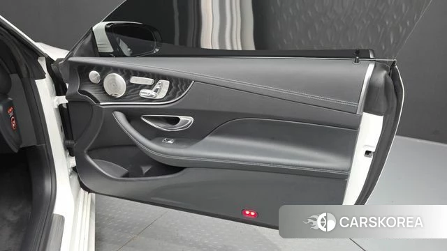 Mercedes-Benz E-Class W213 id 4281892 из Кореи 17
