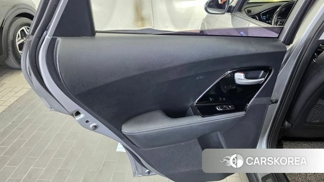 Kia The New Niro id 4520321 из Кореи 17
