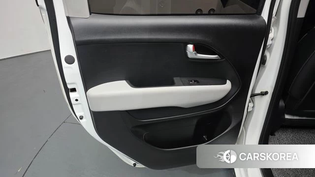 Kia The New Kia Ray id 4579101 из Кореи 17