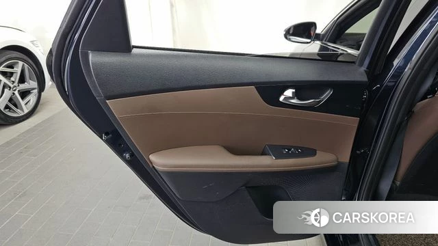 Kia Come New K3 id 4703360 из Кореи 17