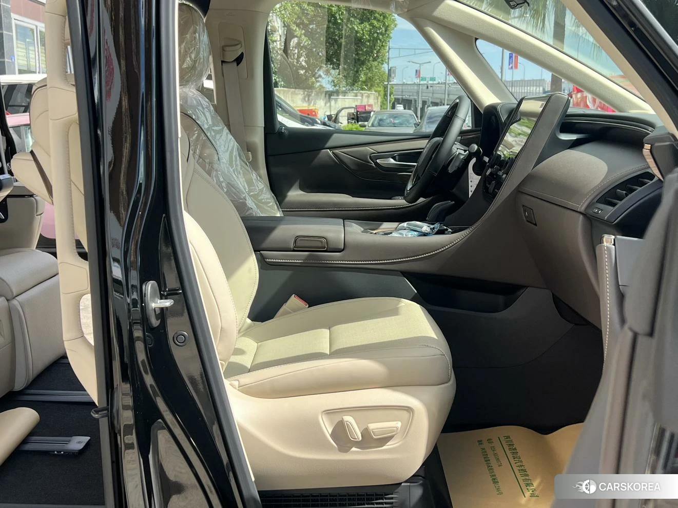 Toyota Elfa id 4473630 из Китая 17