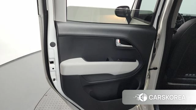 Kia The New Kia Ray id 4186220 из Кореи 17