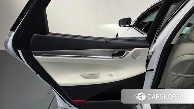 Hyundai The New Grandeur IG id 4409125 из Кореи 17