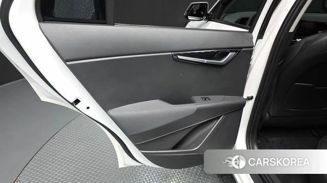 Kia Di All New Niro EV id 4670886 из Кореи 17