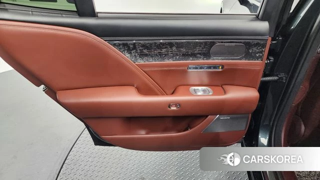 Genesis G90 (RS4) id 4308838 из Кореи 17