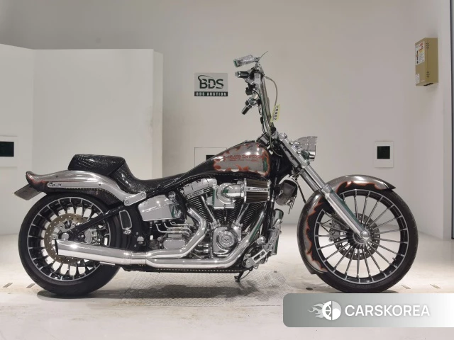 Проданный Harley-Davidson Softail Breakout FXSB CVO 2014 из Японии