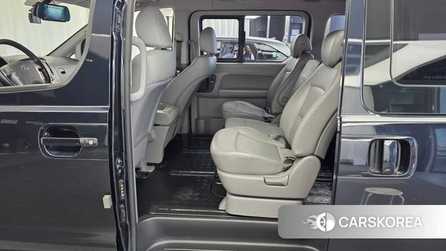 Hyundai The New Grand Starex id 4900266 из Кореи 17