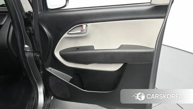 Kia The New Kia Ray id 4950964 из Кореи 17