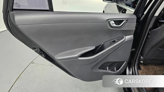 Hyundai Ionic Hybrid id 4225863 из Кореи 17