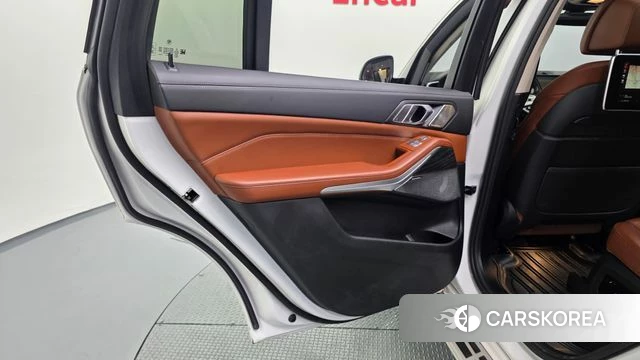 BMW X7 (G07) id 4666755 из Кореи 16